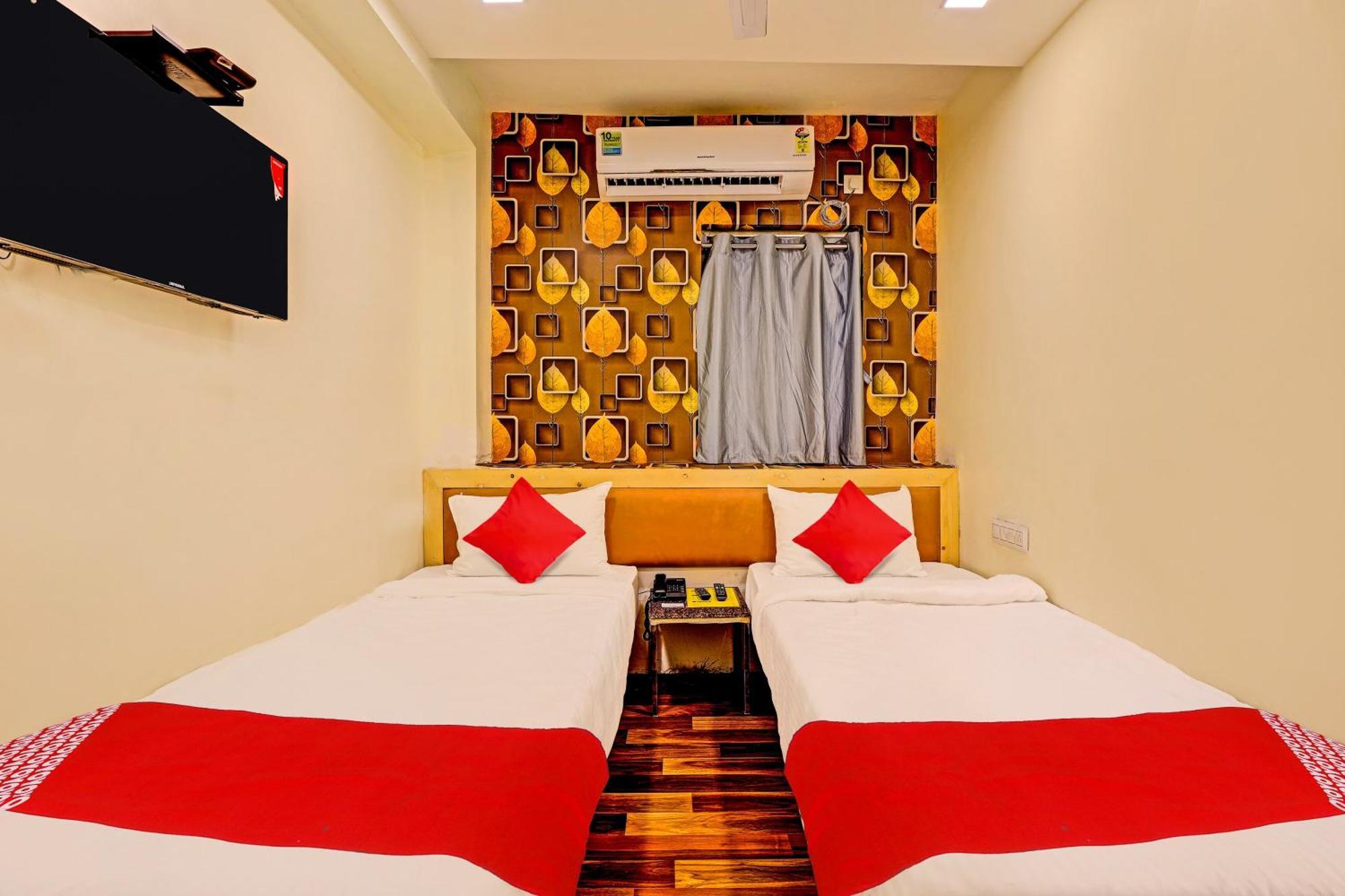 Hotel O Alexa 阿穆达巴 外观 照片