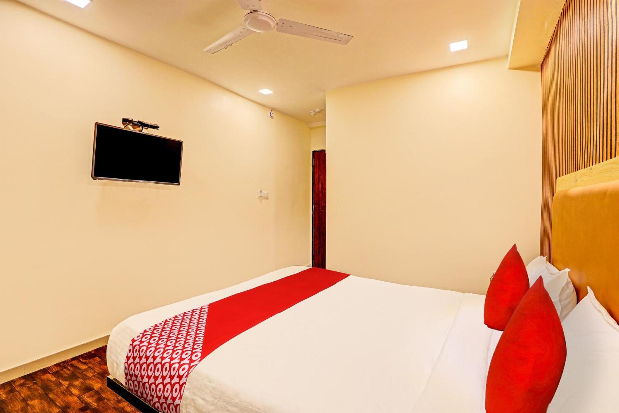 Hotel O Alexa 阿穆达巴 外观 照片